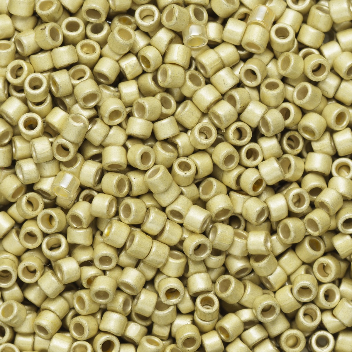 TOHO Treasure kralen - 11/0 - #PF559F metaal limoen mat