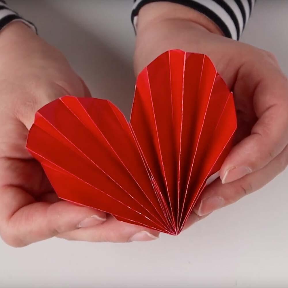 een origami hartje